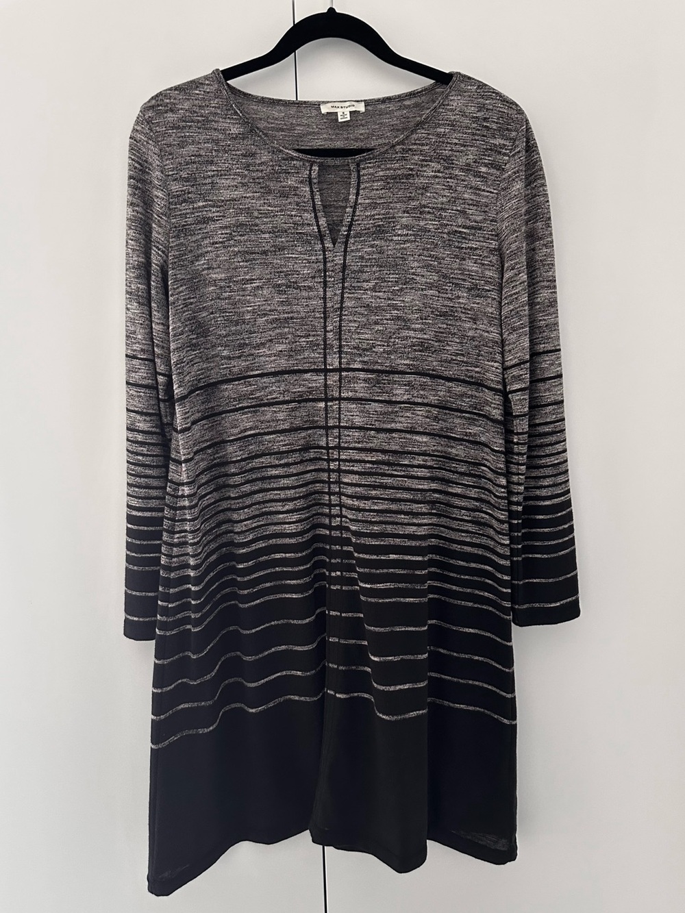 Max Studio Black and Gray Striped Long-Sleeve Tunic Dress